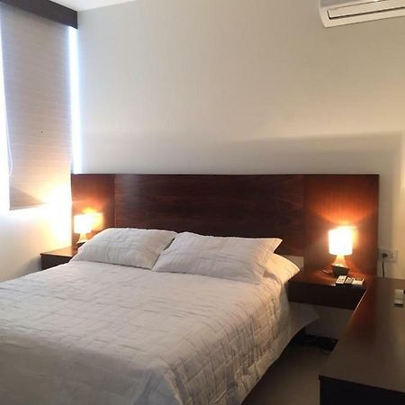Hermoso Y Unico Apartamento Moderno, En Pleno Centro De Santa Cruz, Con Netflix Wi-Fi De 60 Mb, Estacionamiento Gratis Y Ac En Todos Los Ambientes Santa Cruz de La Sierra Buitenkant foto