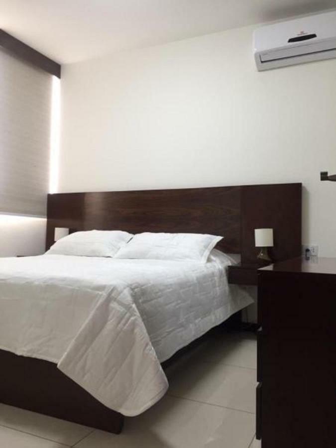 Hermoso Y Unico Apartamento Moderno, En Pleno Centro De Santa Cruz, Con Netflix Wi-Fi De 60 Mb, Estacionamiento Gratis Y Ac En Todos Los Ambientes Santa Cruz de La Sierra Buitenkant foto